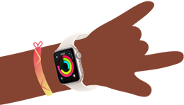 Tecknad illustration av en barnhandled med Apple Watch SE 3, skärmen visar appen Aktivitet