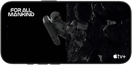 iPhone 16 Pro viser en scene fra The Red Moon: Episode 1 fra TV-serien For All Mankind på AppleTV+