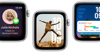 Oversett-appen, Oppfølging-appen, Bilder-urskiven, Modulær-urskiven og Vitale tegn-appen vises på fem ulike Apple Watch SE-enheter